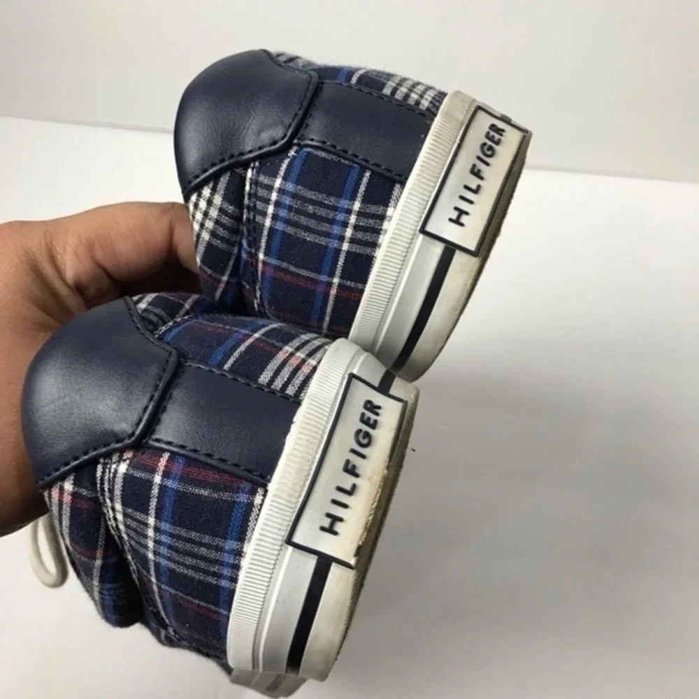 Tommy Hilfiger tommy hilfiger